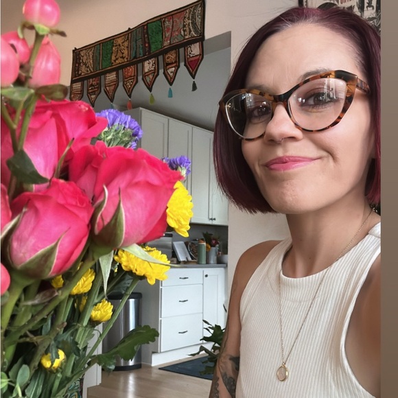 ⭐️Open to reasonable offers. BUNDLE & SAVE⭐️ - Picture 2 of 5